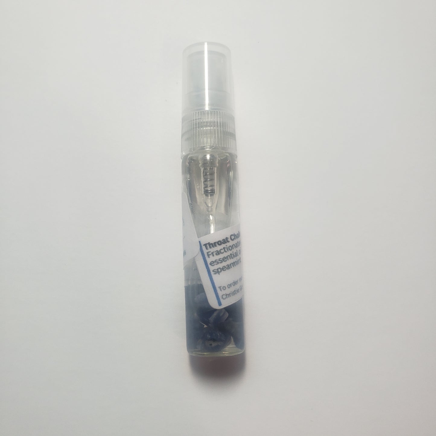 Throat Chakra Essential Oil Blend – Communication & Expression with Sodalite gemstones